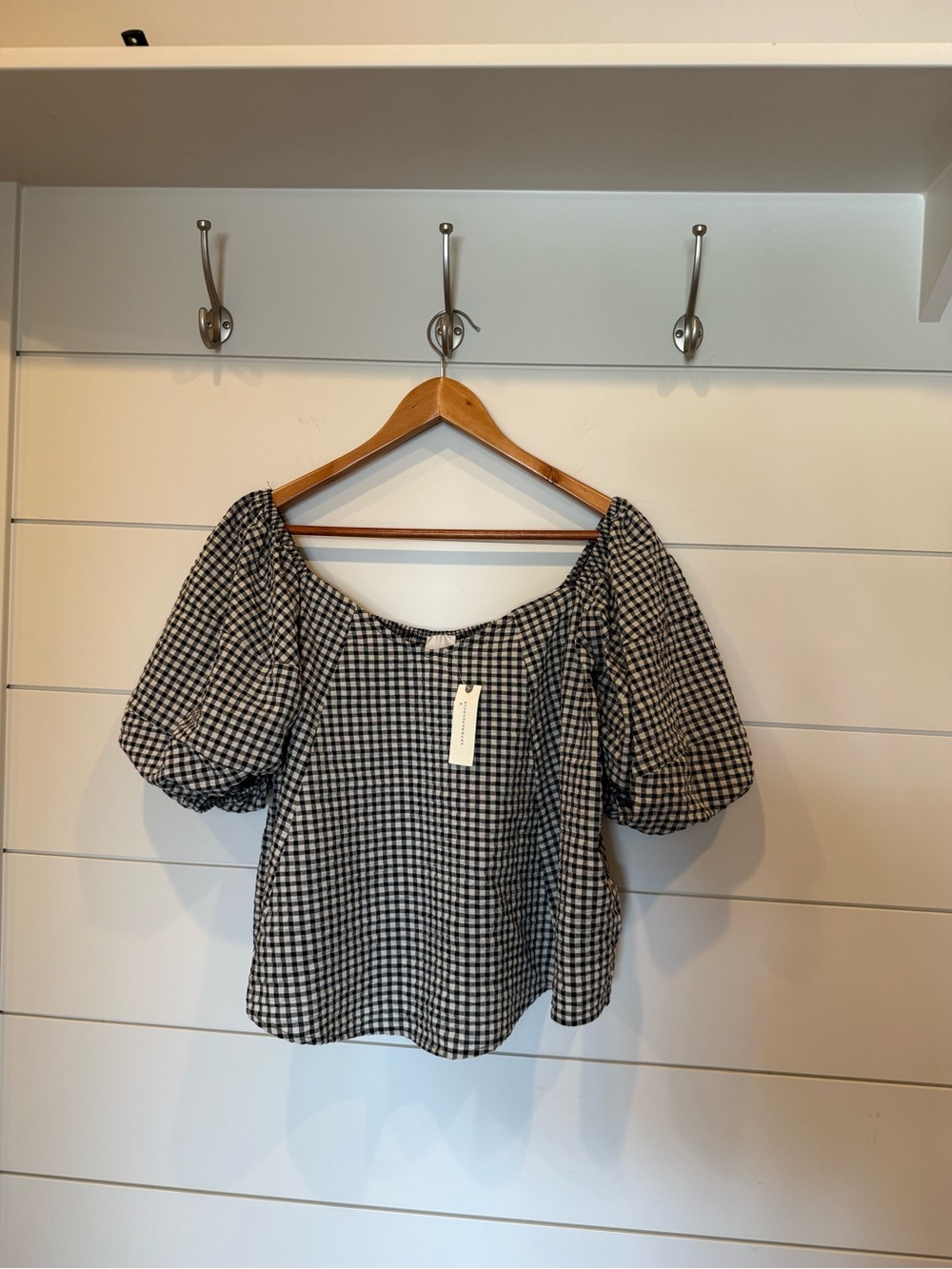NWT Maeve Puff-Sleeve Off-The-Shoulder Gingham Top Medium - Picture 2 of 9